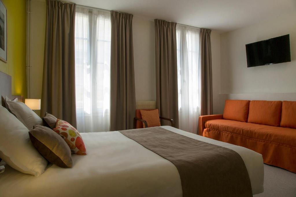 Logis Hotel Chaptal, Амбуаз Екстер'єр фото